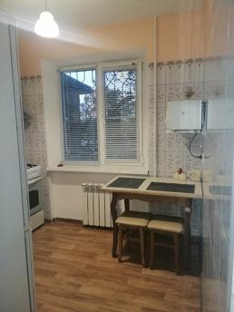 Apartment in the center, Novorossiysk - apartment by the day