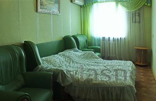 Tüm olanaklarla 3 yatak odalı daire, Sevastopol - günlük kira için daire
