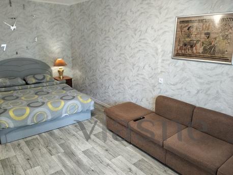 Чернігів Центр 1кімнатна кв. ПОСУТОВО, Чернігів - квартира подобово