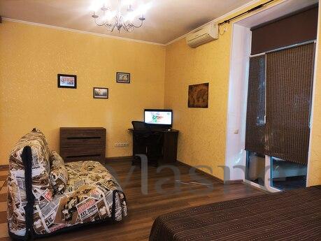 Güneşli kale, stüdyo, 2+1, Kyiv - günlük kira için daire