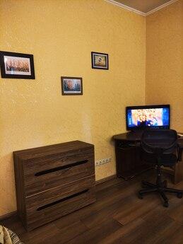 Güneşli kale, stüdyo, 2+1, Kyiv - günlük kira için daire