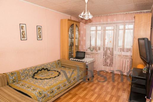 Red Avenue! Separate rooms! WI, Novosibirsk - günlük kira için daire