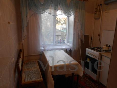 1-room. Apartment for rent near the sea, Berdiansk - günlük kira için daire
