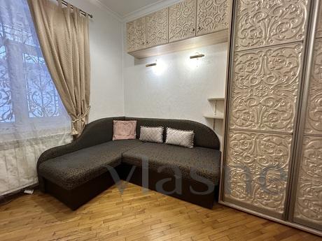 Romantic courtyard apartments, Lviv - apartment by the day