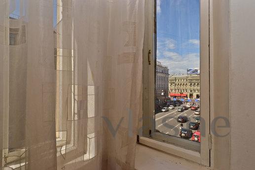 The apartment is on the intersection of, Saint Petersburg - mieszkanie po dobowo