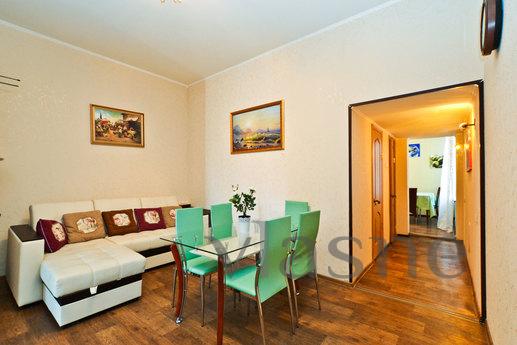 The apartment with balcony for 16 people, Saint Petersburg - günlük kira için daire