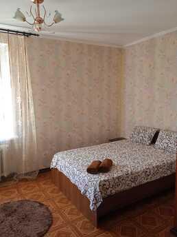 apartment 10 minutes from the sea, Таганрог - квартира подобово