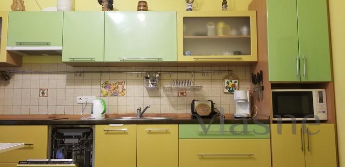 3k apartment Livoberezhna metrо, Kyiv - mieszkanie po dobowo
