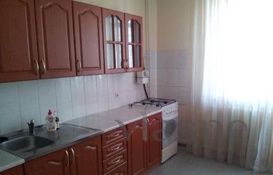 Rent 1-bedroom. apartment on 13-MA. !!!, Astana - günlük kira için daire