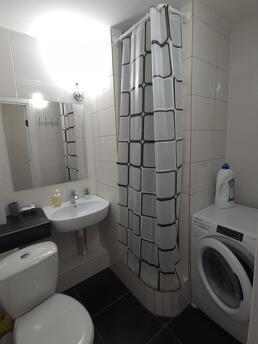 Stilna 1-k, bank of the Dnieper, Smart TV, Cherkasy - apartment by the day