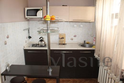 Two bedroom apartment for rent, Almaty - apartment by the day