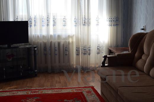 apartment in the city center, Aktobe - apartment by the day