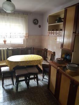 Similar rooms for rent in Beregovo, Berehovo - günlük kira için daire