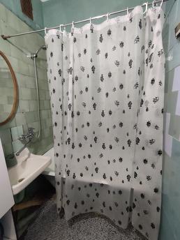 Rent a three-room apartment, Svitlovodsk - apartment by the day