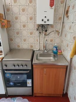 Rent a three-room apartment, Svitlovodsk - apartment by the day