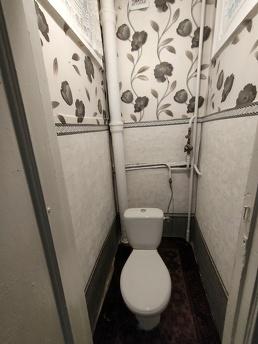 Rent a three-room apartment, Svitlovodsk - apartment by the day