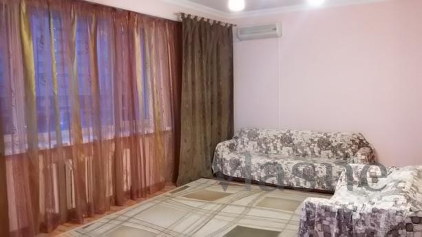Clean, comfortable apartment, Астана - квартира подобово