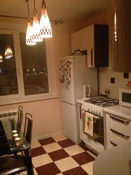 rent apartment renovated, Verkhnyaya Pyshma - günlük kira için daire