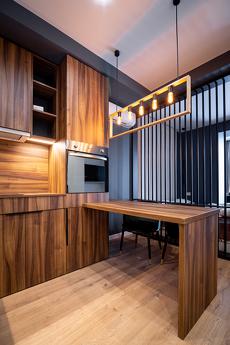 Quiet apartment in charge of Bartolomeo ta, Dnipro (Dnipropetrovsk) - günlük kira için daire