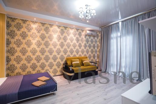 The center of the place and the calm expanse of the sky, Dnipro (Dnipropetrovsk) - günlük kira için daire