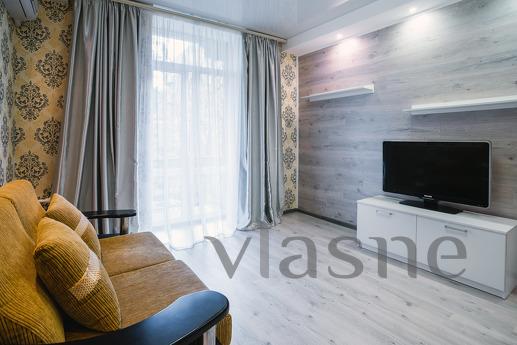 The center of the place and the calm expanse of the sky, Dnipro (Dnipropetrovsk) - günlük kira için daire