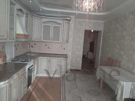 Rent 2k sq in ZhK'aktobe Azhary ', Aktobe - günlük kira için daire