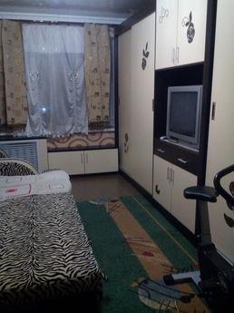 Rent a room in a two-room apartment, daily, weekly, refurbis