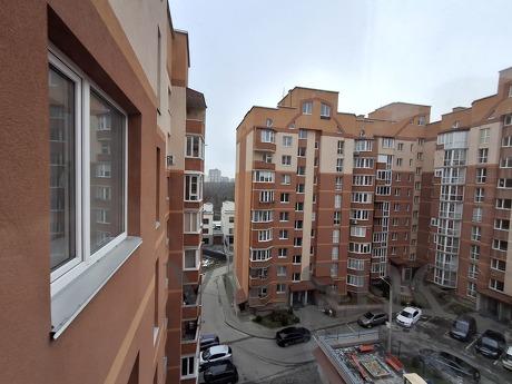 Apartment with a free plan and a park, Ternopil - apartment by the day