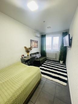 Rent a 2-room apartment on the 4th floor for a day, sleeps 2