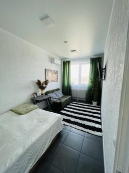 2-room apartment by the sea, 4th floor, Odessa - apartment by the day
