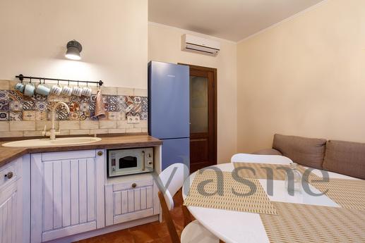 1-room in Arcadia for your refurbishment, Odessa - apartment by the day