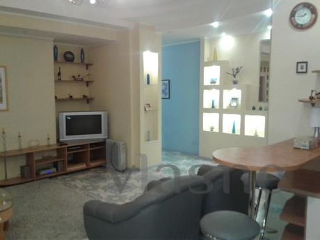 3 bedroom apartment in the city center., Kyiv - mieszkanie po dobowo