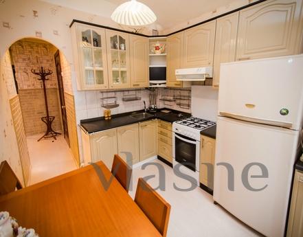 Daily 3-bedroom apartment near the metro, Moscow - apartment by the day