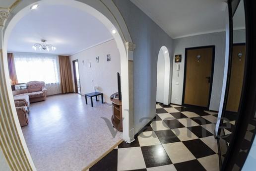 Two-bedroom apartment, Komsomolskaya, Orenburg - günlük kira için daire