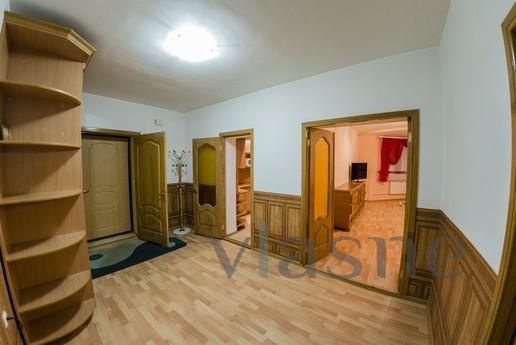 Two-bedroom apartment, the proletarian 8, Orenburg - apartment by the day