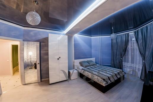 One bedroom apartment, Chkalov 51/1, Orenburg - günlük kira için daire