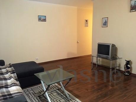 Cozy 2 bedroom apartment (Law), Odessa - apartment by the day