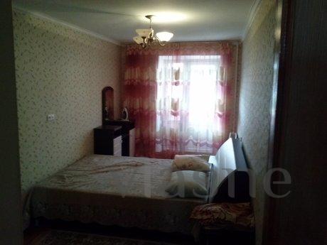 2hkomnatnaya cozy apartment in the cente, Pavlodar - günlük kira için daire