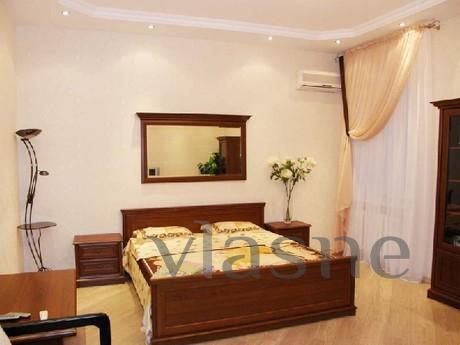 Two separate bedrooms for rent Center., Odessa - günlük kira için daire