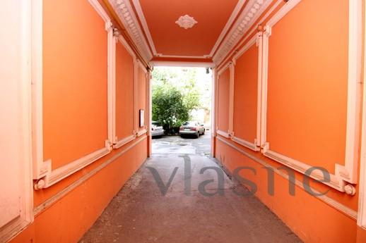 1-room. in the center, Zhvanetskogo Blvd, Odessa - apartment by the day