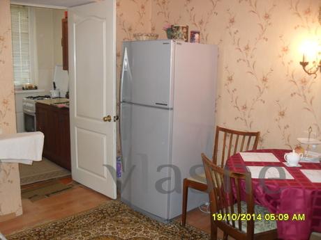 The apartment is opposite the park, Kislovodsk - günlük kira için daire