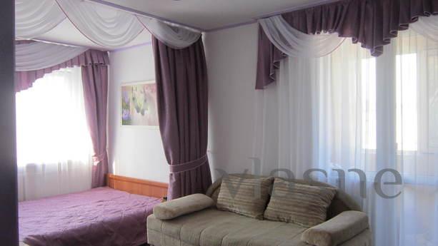 For rent rooms in the heart of Alupka, Alupka - apartment by the day