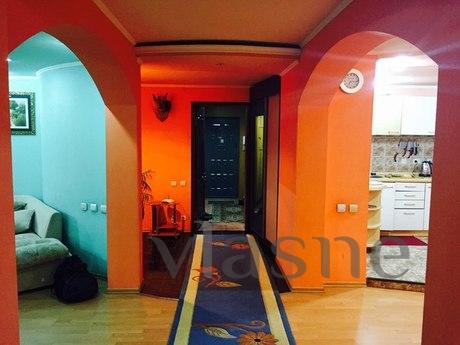 Apartment for Rent! Wealthy people., Ust-Kamenogorsk - apartment by the day