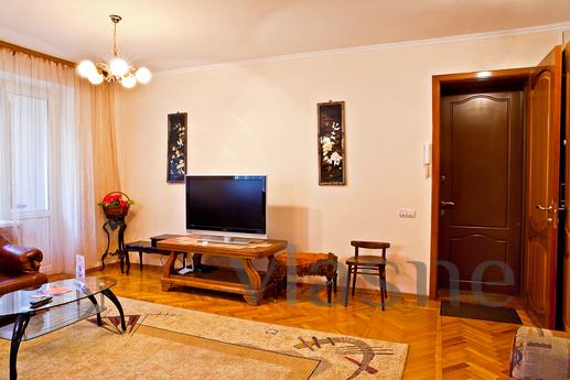 Luxury apartment in the center (CUM) 204, Almaty - günlük kira için daire