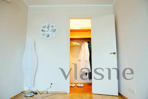 Cute and cozy apartment in a sophisticat, Moscow - günlük kira için daire