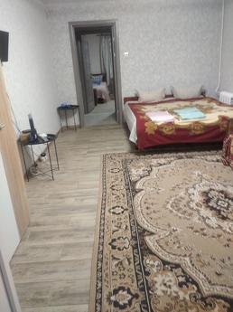 Newly renovated, all handy, in charge of Sofiivka park, bus 