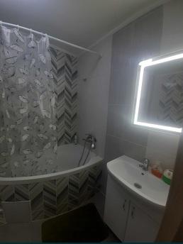 Rent 1k.kv. LCD Atlant on Kievsky, Brovary - apartment by the day