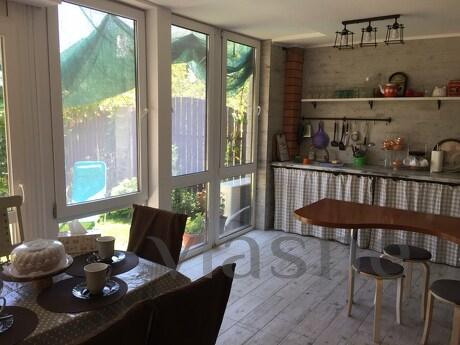 Біла Дача, Каролино-Бугаз - квартира посуточно