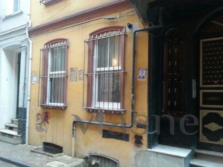 Cosy & Historical Studio Flat @ Taks, Istanbul - günlük kira için daire