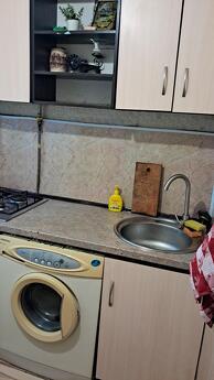 I'm looking for an apartment for rent in Dobovo, Kamenskoe (Dniprodzerzhynsk) - günlük kira için daire